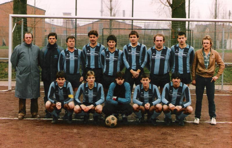 1 2Mannschaft 18 19